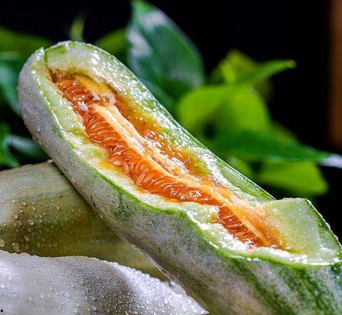 吃脆瓜脆桃视频,美味瞬间！视频揭秘脆果的秘密