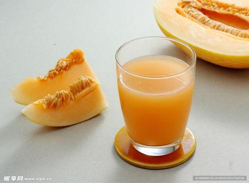 大雄吃哈密瓜视频,甜蜜瞬间尽收眼底